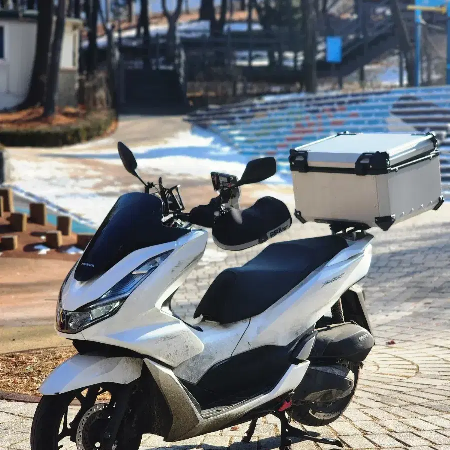 혼다 PCX125 22년식 배달세팅 판매합니다