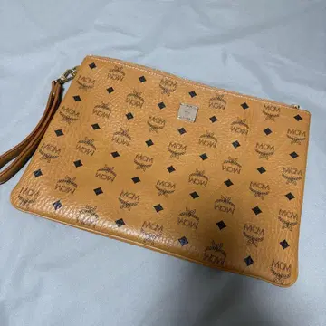 엠씨엠 클러치백