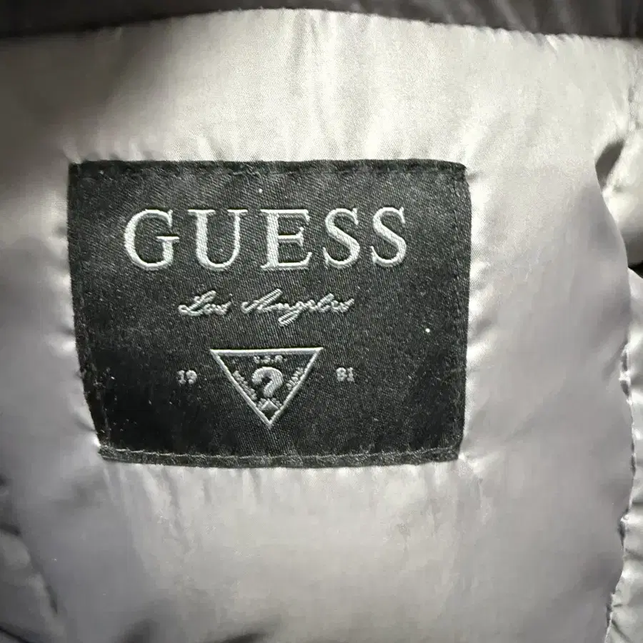 Guess LA-CA 패딩 점퍼 L