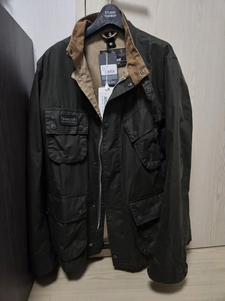 Barbour 바버 인터네셔널 왁스 자켓 L 올리브