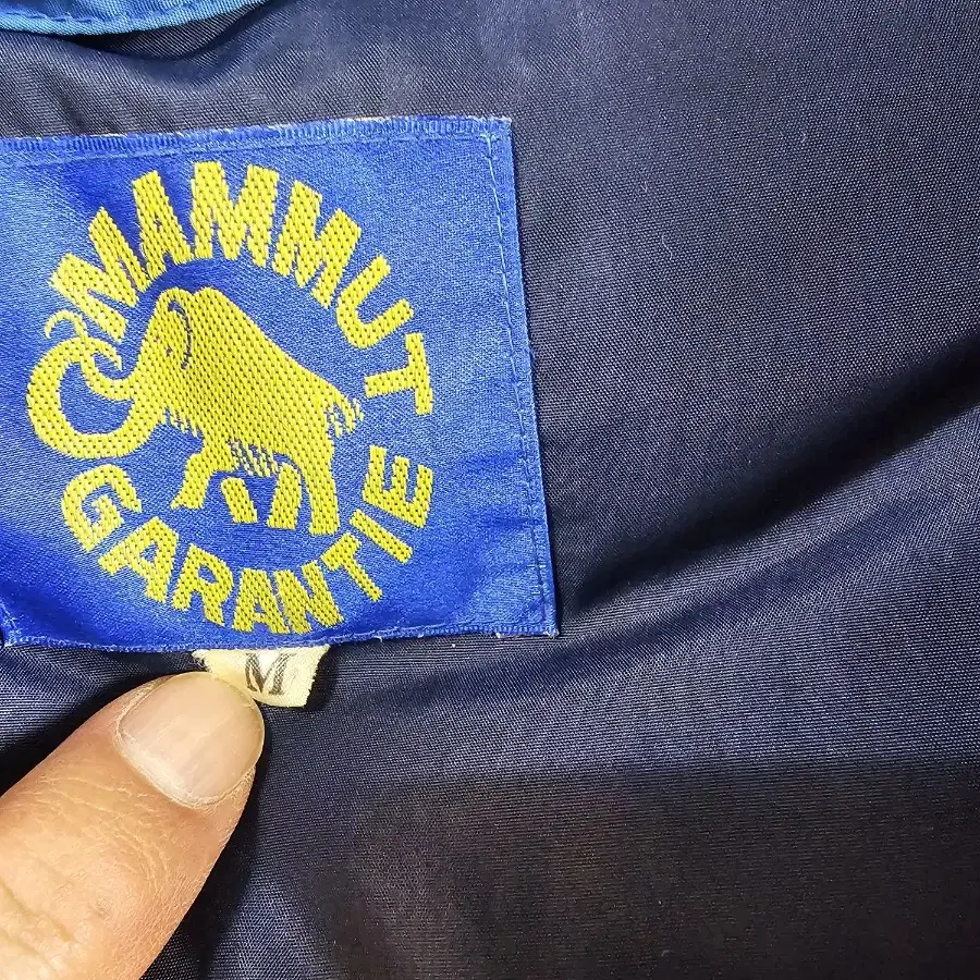 MAMMUT GARANTIE  마무트 빈티지 헤비 다운패딩