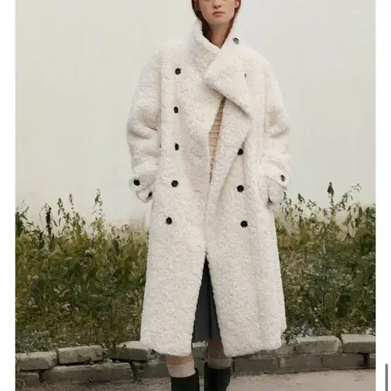 헌치 Maxi long fur coat 코트