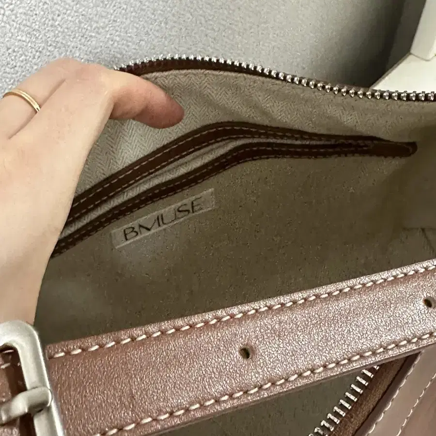 베뉴엣 비뮤즈 Edit bag