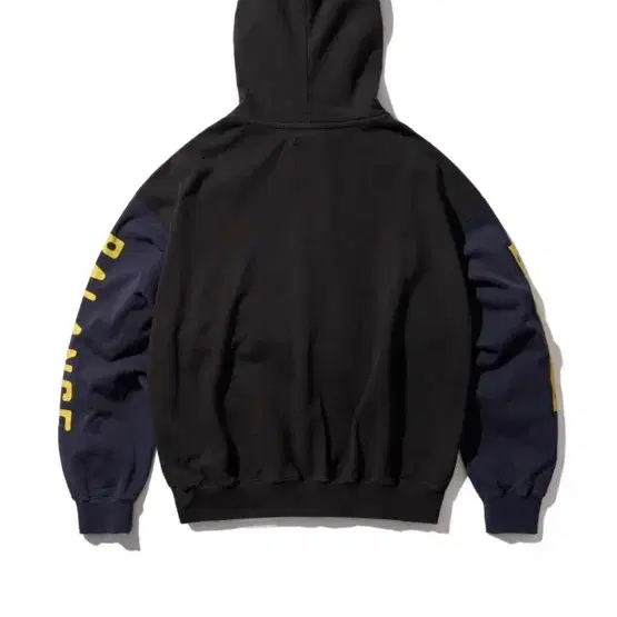 에이카 화이트 RE-GACY ZIP UP HOODIE