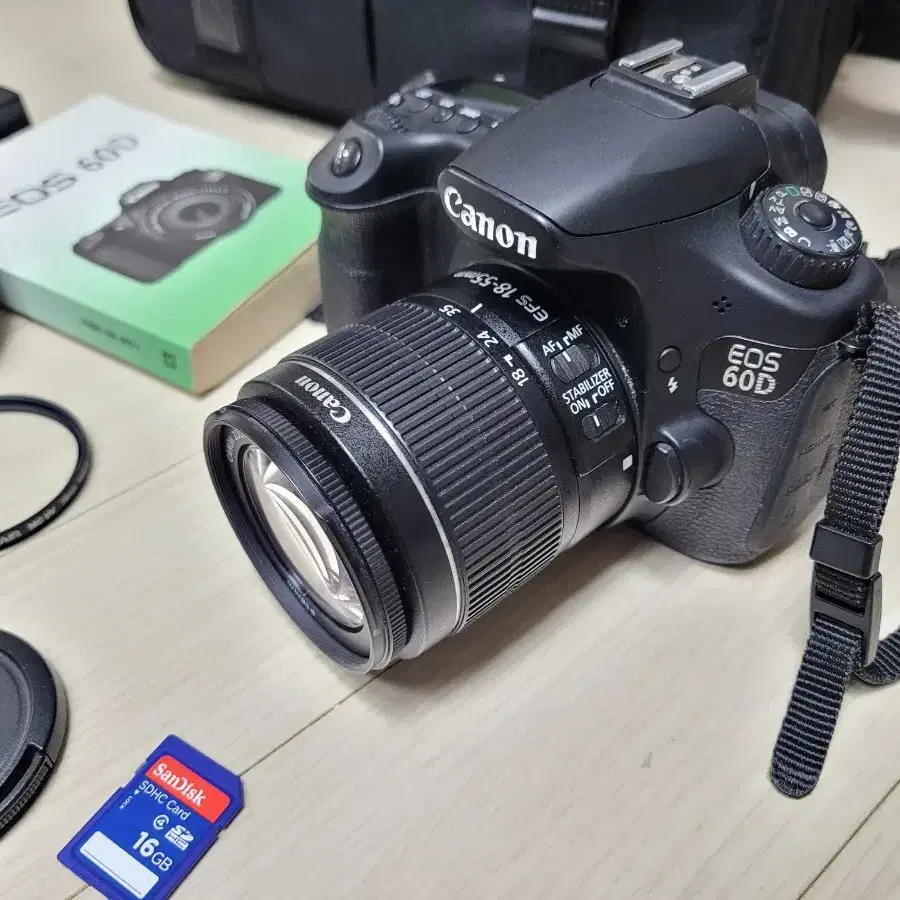 캐논 중급자용 DSLR 카메라 EOS 60D 와 18-55렌즈 세트