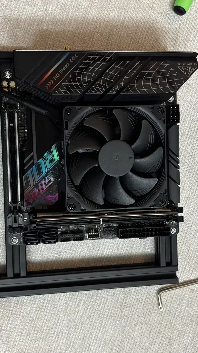 ASUS ROG STRIX B760-i i5-12600k 녹투아 쿨러