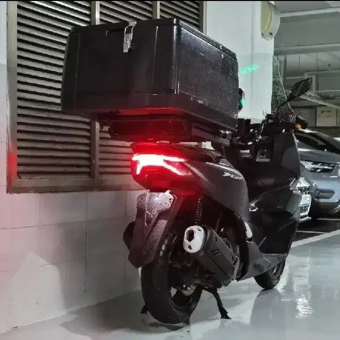 Pcx125 22년식 Abs 배달세팅 1만키로 판매합니다