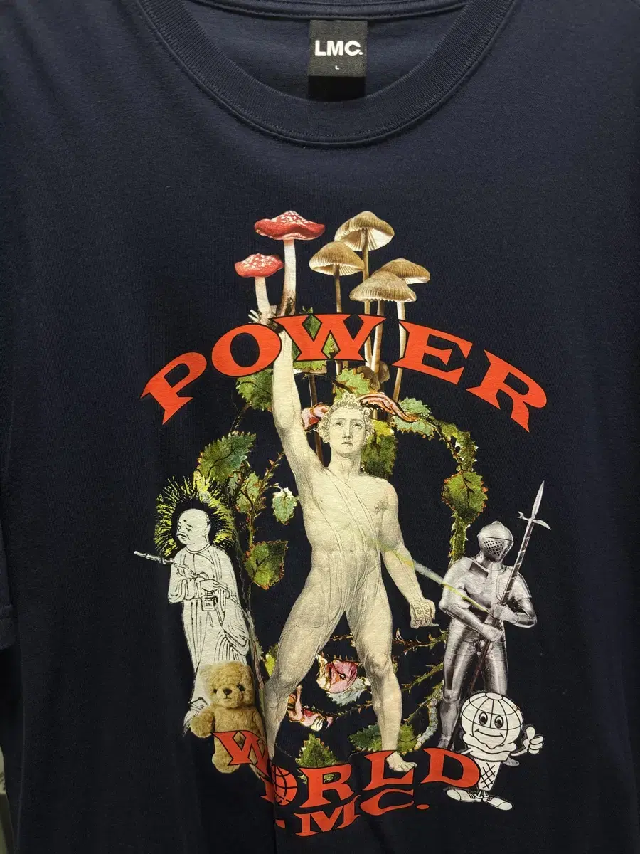 LMC POWER WORLD TEE navy (L)