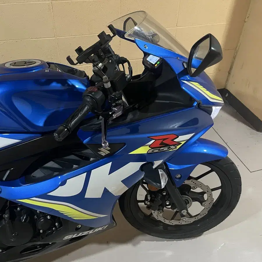 스즈키 gsx-r125