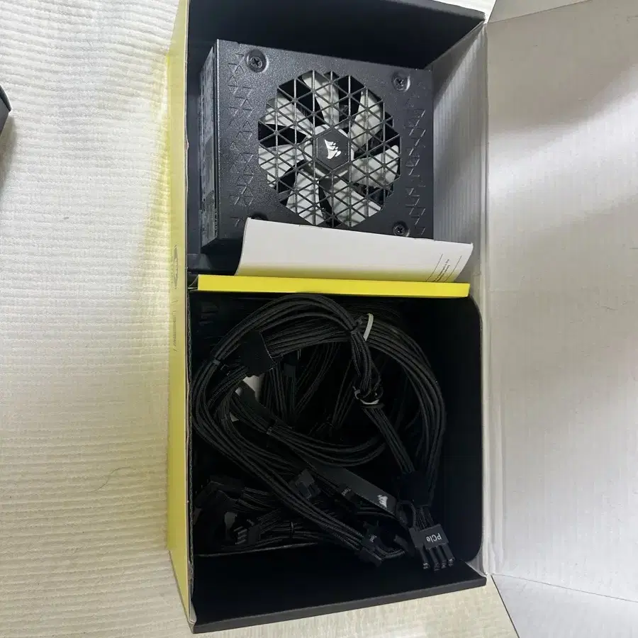 Corsair sf750 80 plus platinum 파워서플라이