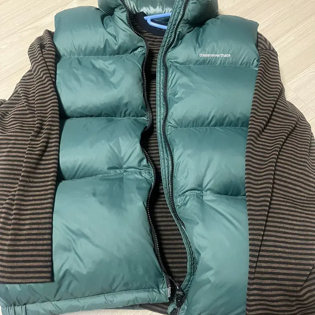 디스이즈네버댓 PERTEX T Down Vest Green