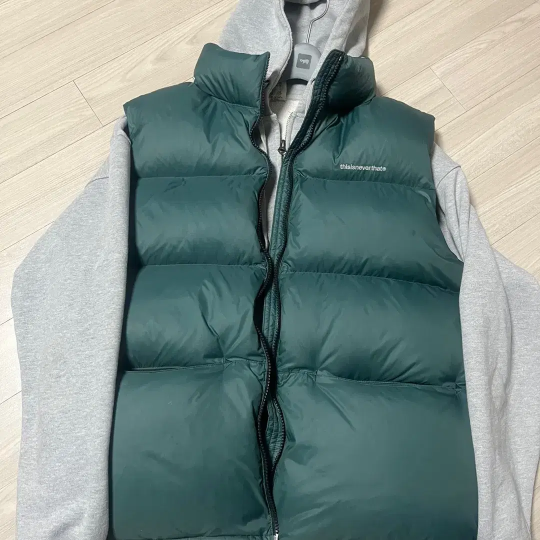 디스이즈네버댓 PERTEX T Down Vest Green