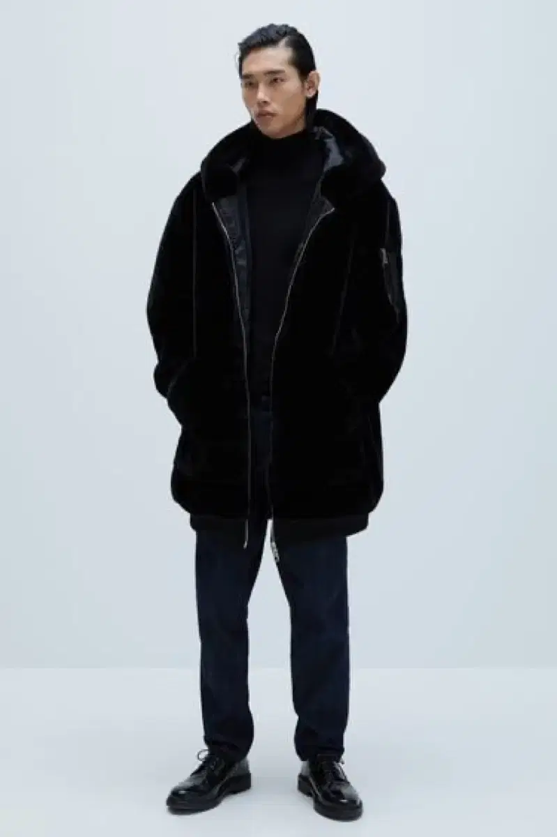 자라 페이크퍼 후드코트 ZARA Men Faux fur coat