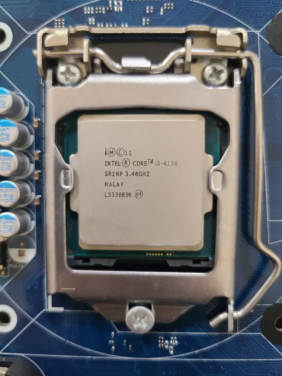 i3 4130 CPU + 삼성 H81S1 메인보드 팝니다.