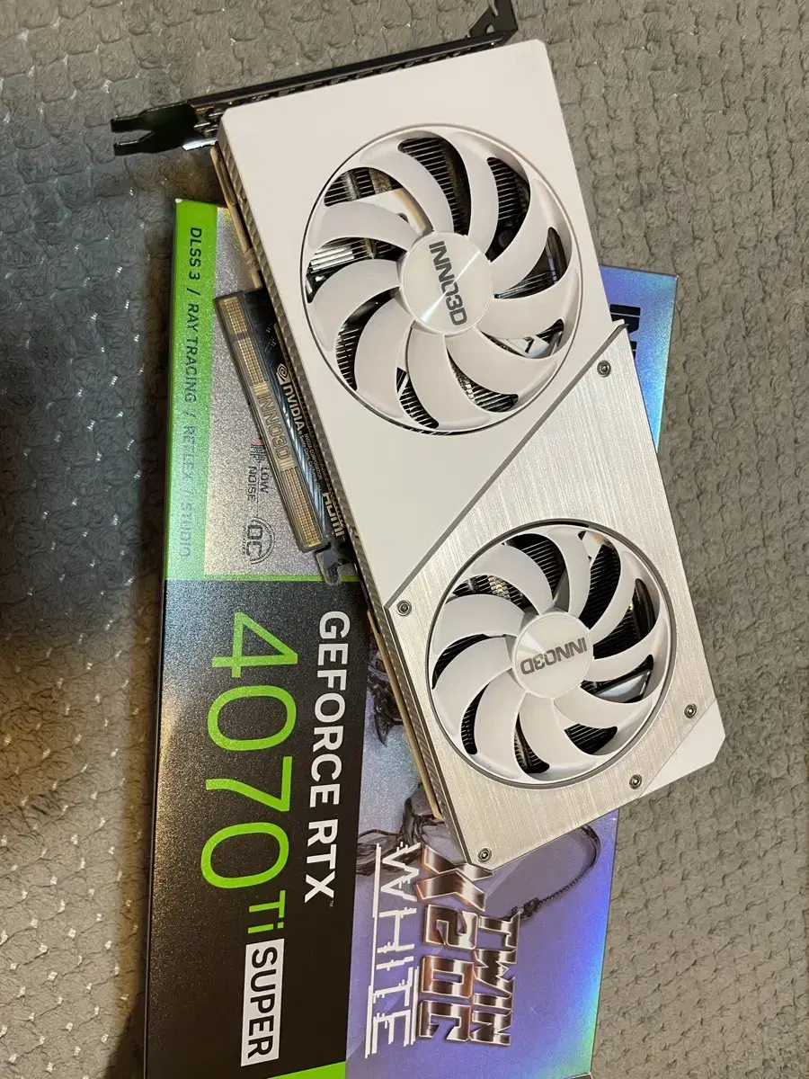 rtx4070ti super 화이트 inno3d