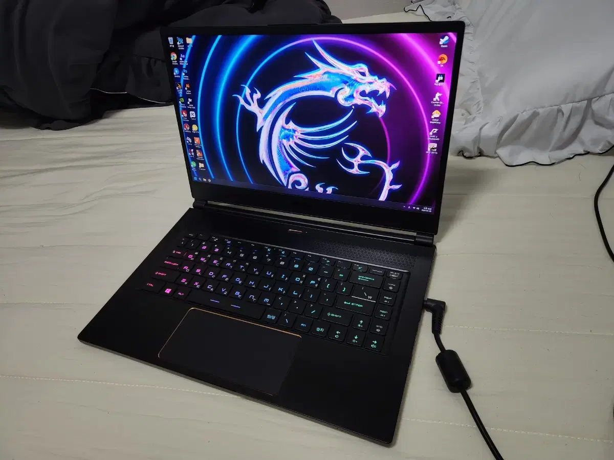 MSI GS65 Stealth 8SG RTX2080 64G램 게이밍노트북