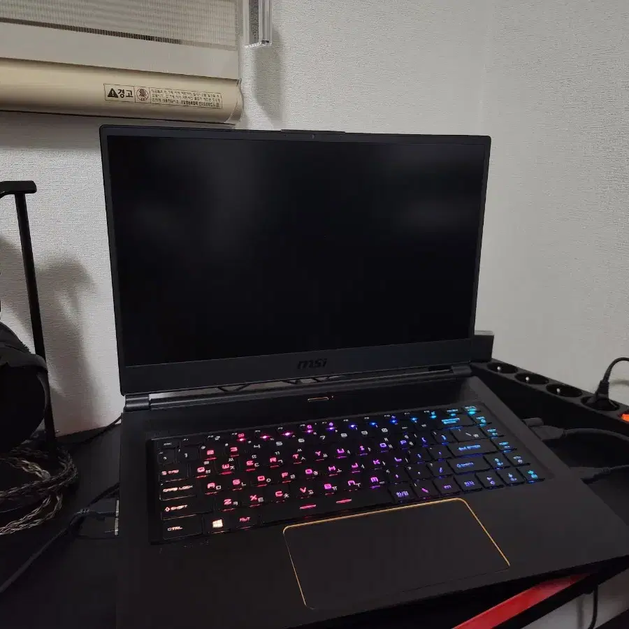 MSI GS65 Stealth 8SG RTX2080 64G램 게이밍노트북