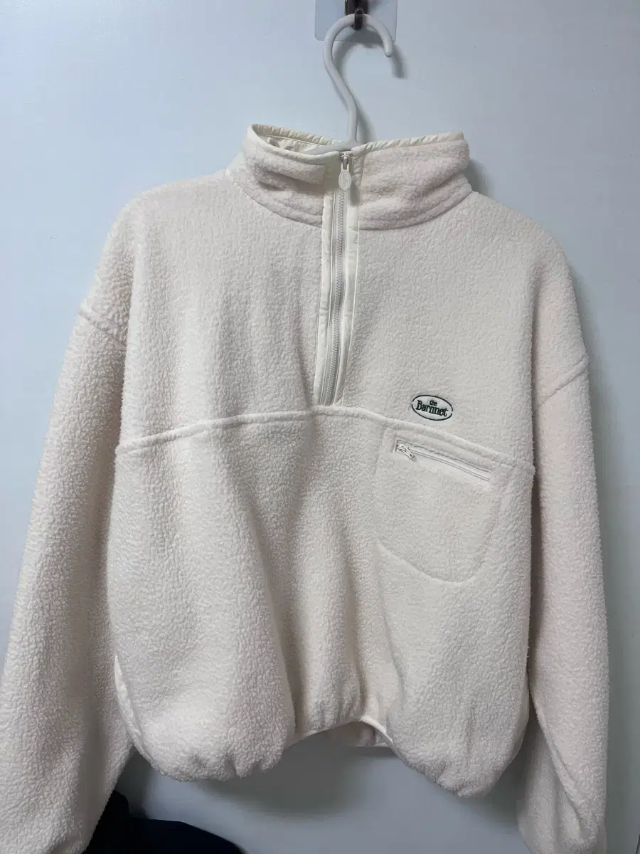 더바넷 Ivory Lapland Fleece Half-Zip Pullov