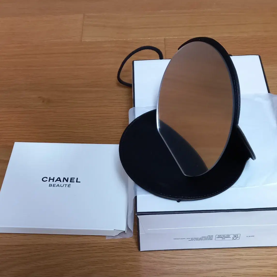 CHANEL 샤넬 파우치 거울