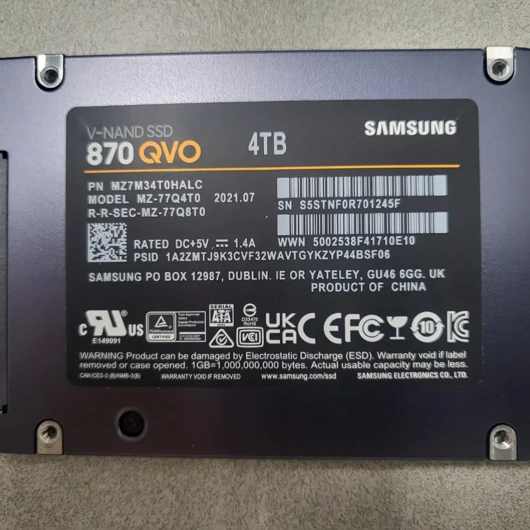 삼성 SSD 870 QVO 4TB 판매합니다.