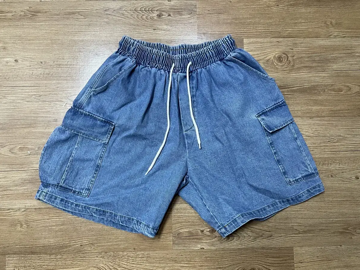 Big Cargo Pocket Denim Half Pants / Free