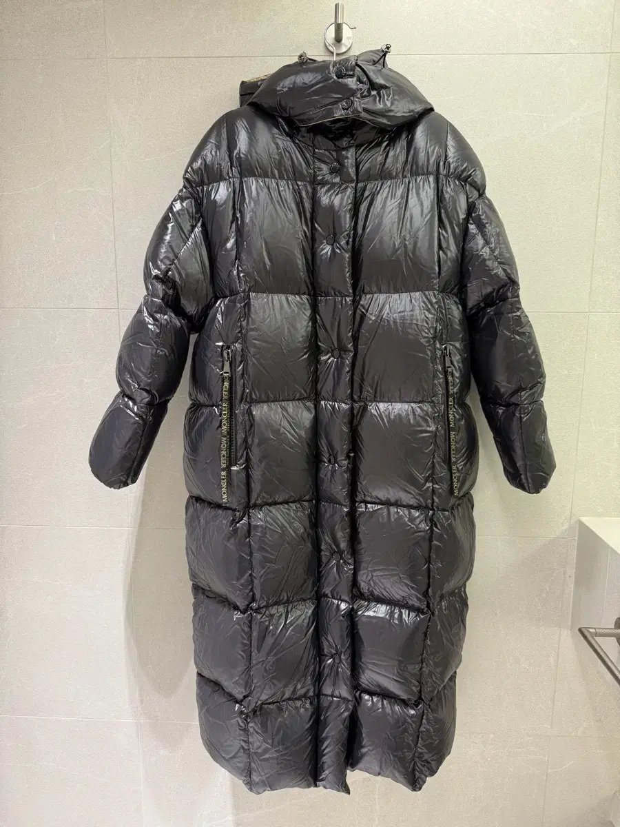 Moncler 몽클레어 Parnaiba 여성 롱패딩 1