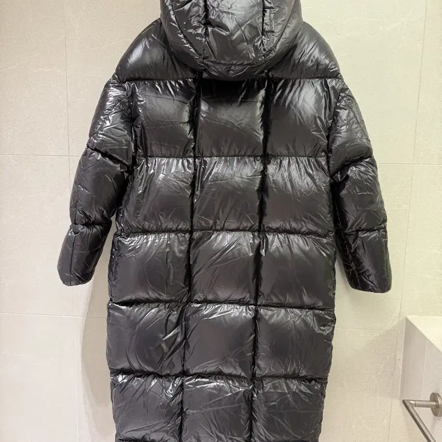 Moncler 몽클레어 Parnaiba 여성 롱패딩 1