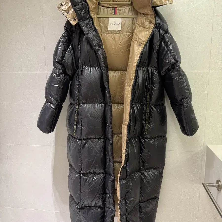 Moncler 몽클레어 Parnaiba 여성 롱패딩 1