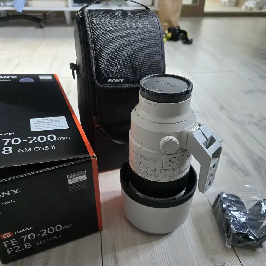 소니 70-200gm2 렌즈