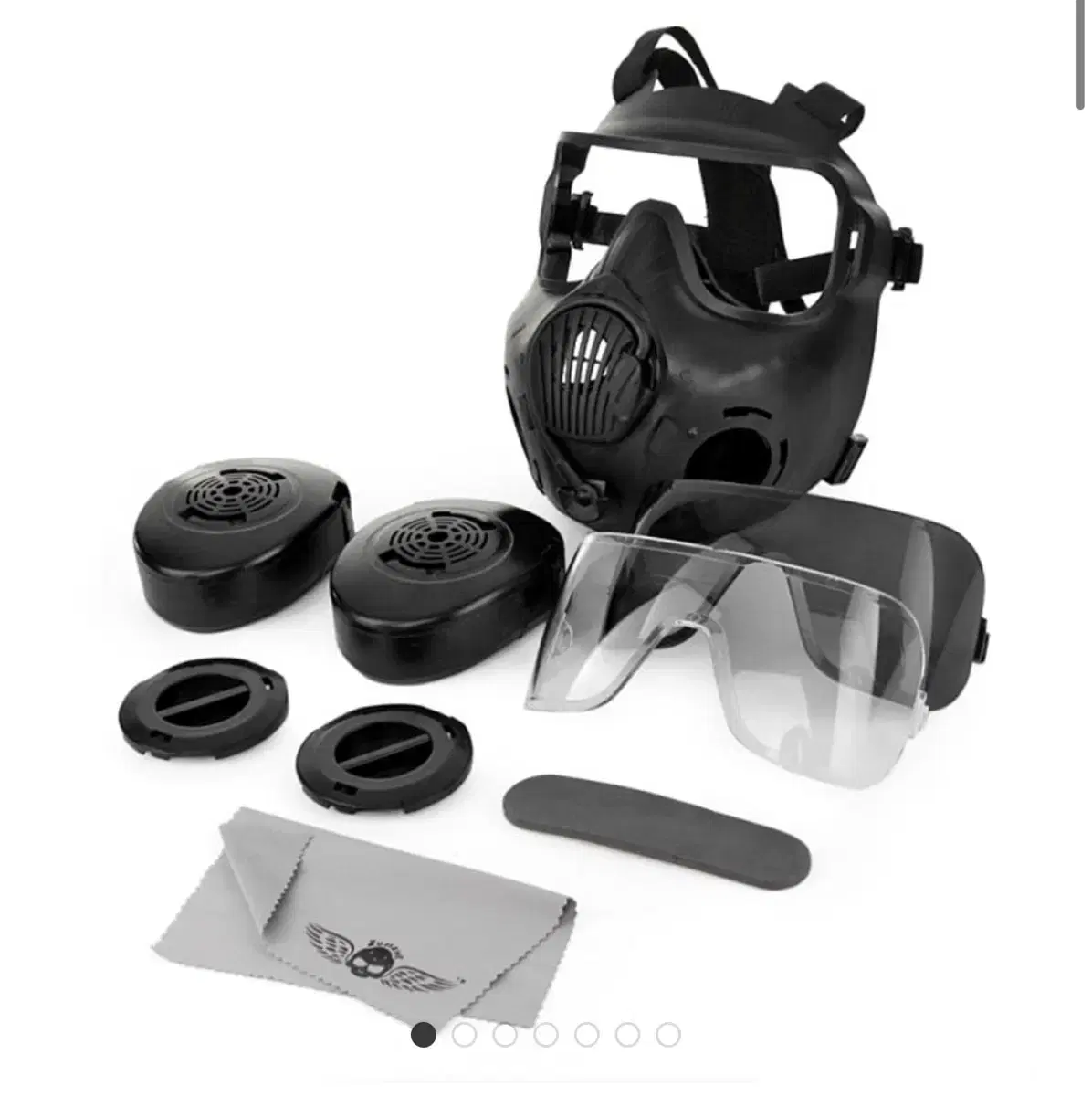 We sell dummy M50 gas masks for cosplay.