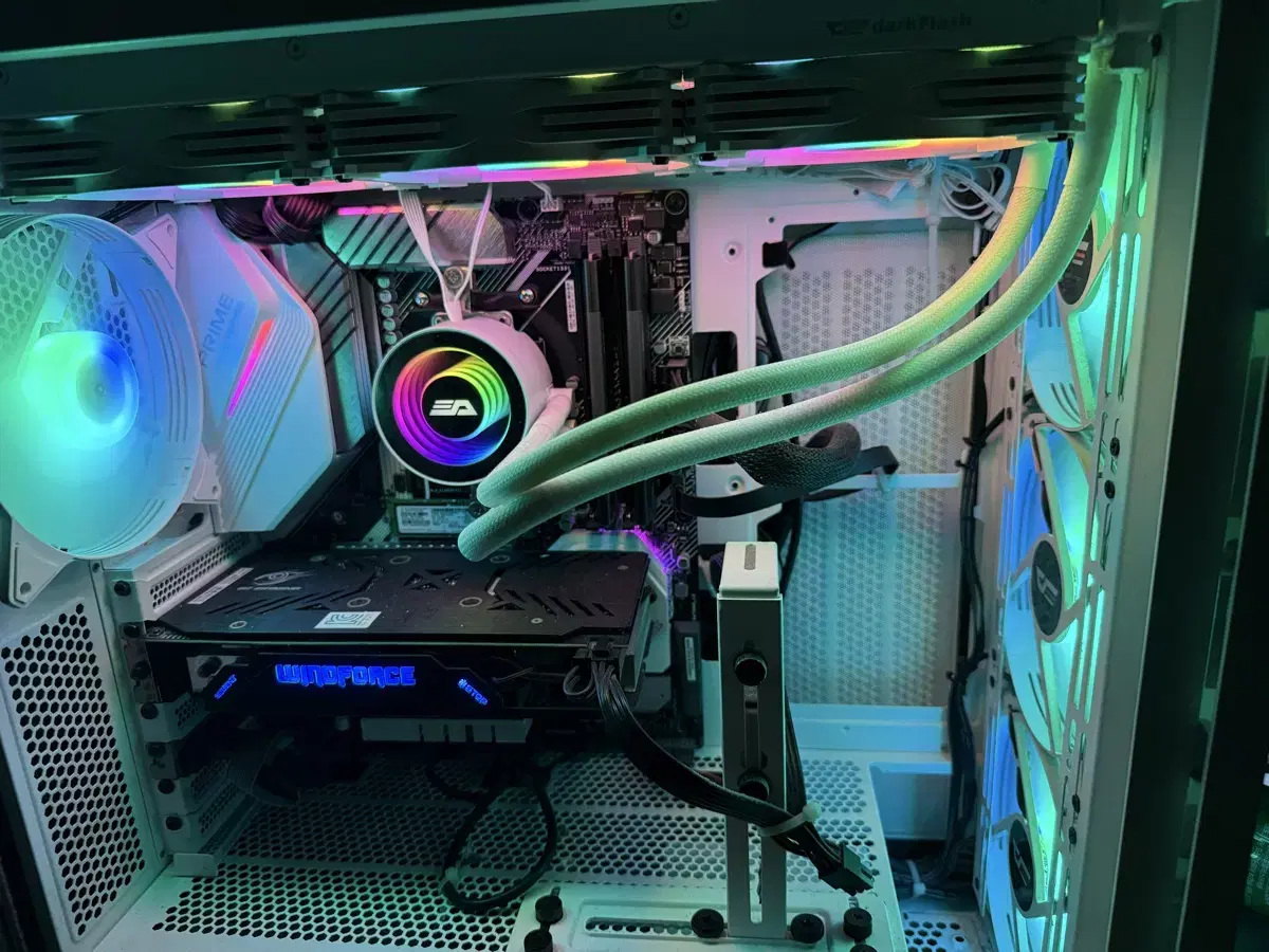 라이젠 5950x, msi rtx3080 , ddr4 32g 본체