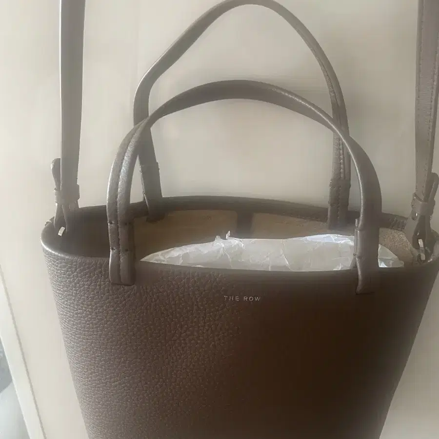 더로우 Small Park Tote 그레인 가죽 백 엘리펀트