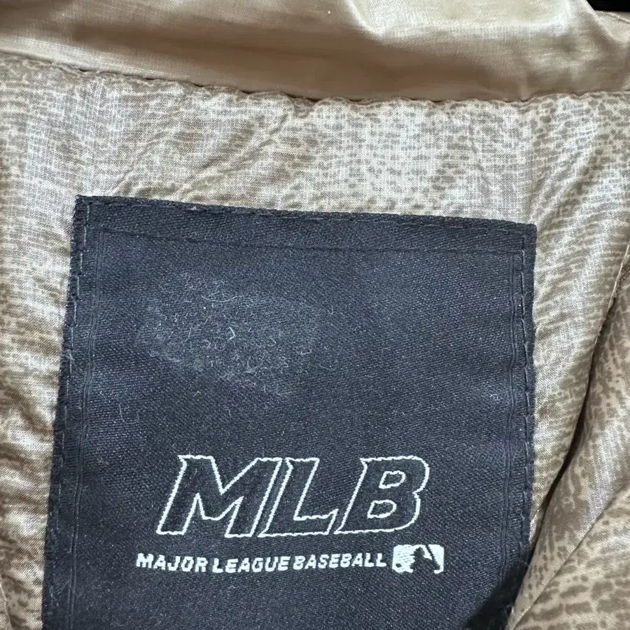 MLB 패딩