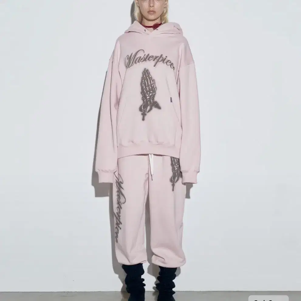 Sculptor Hoodie Pale Pink (스컬프터 후드티)