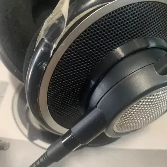 AKG K702 레퍼런스 헤드폰