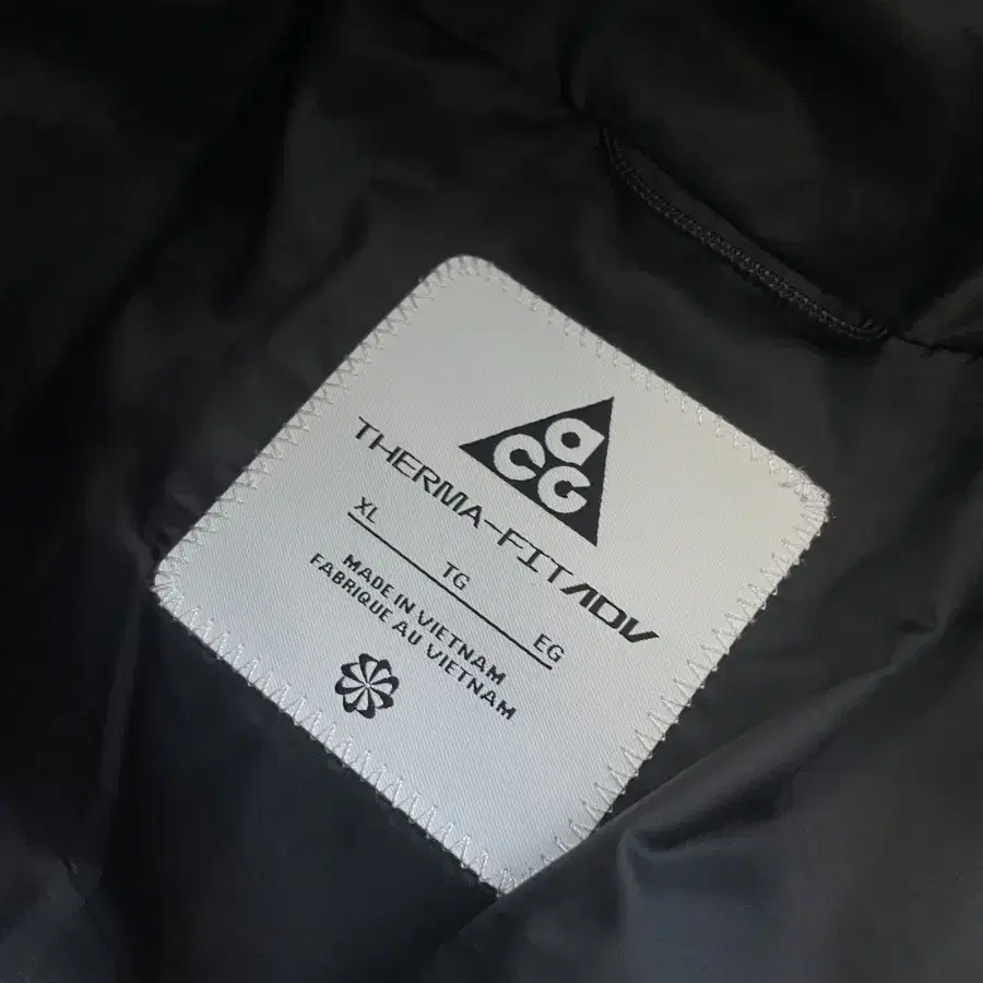 ACG 24루나레이크 패딩 XL