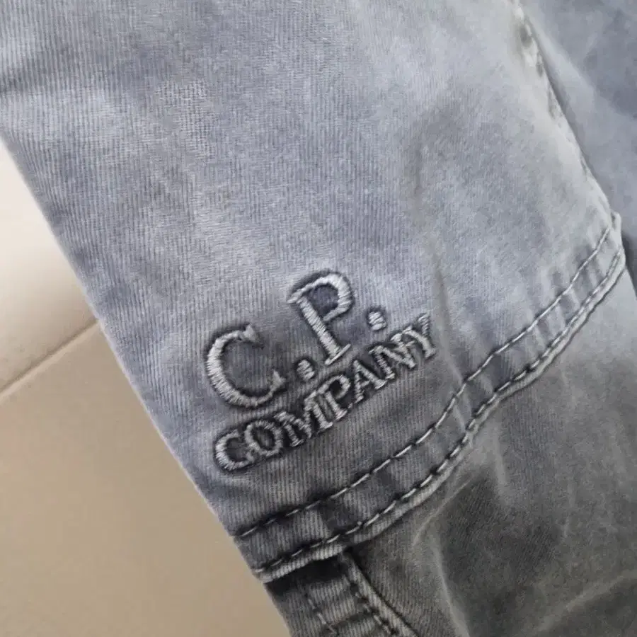 CP COMPANY 가먼트 렌즈 카고 바지 86(34) 상태 A++ 정품