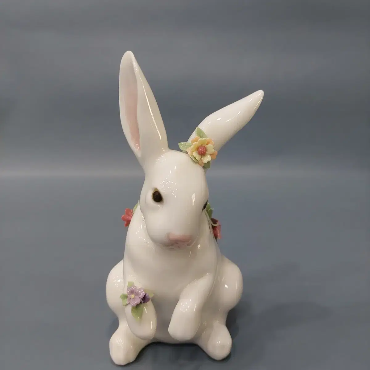 야드로 6100 bunny with flower