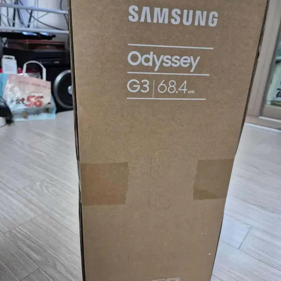 삼성 오디세이 G3 S27DG300미개봉품 팝니다.