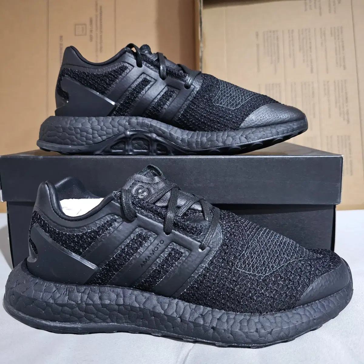 Y-3 Pureboost Triple Black (240)