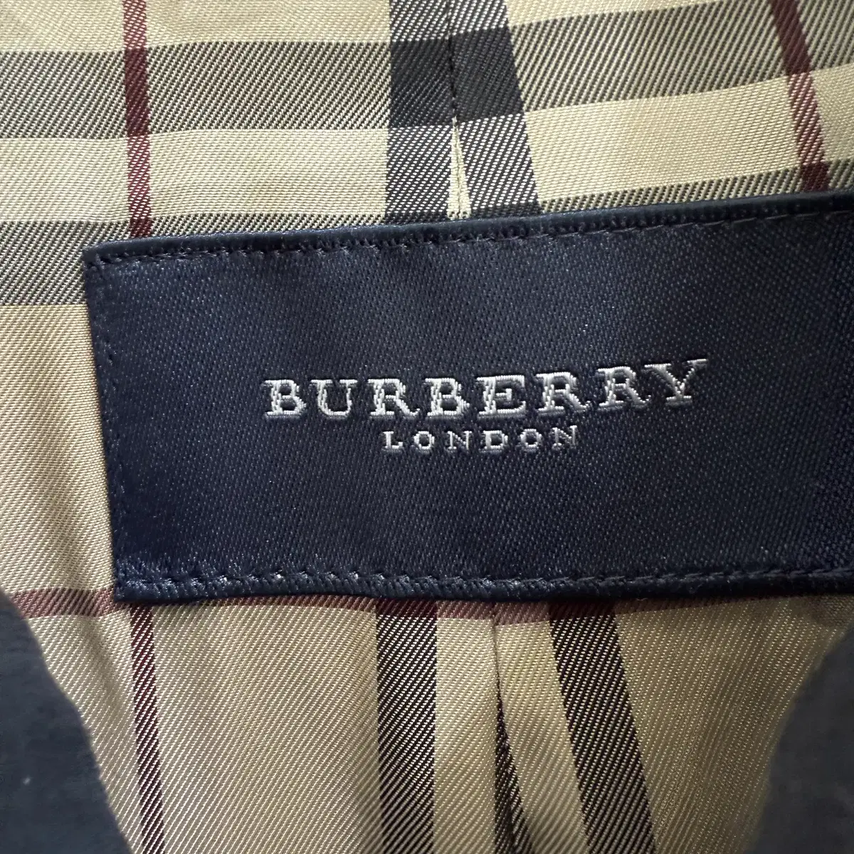 BURBERRY 스웨이드 점퍼 (Made in Japan)