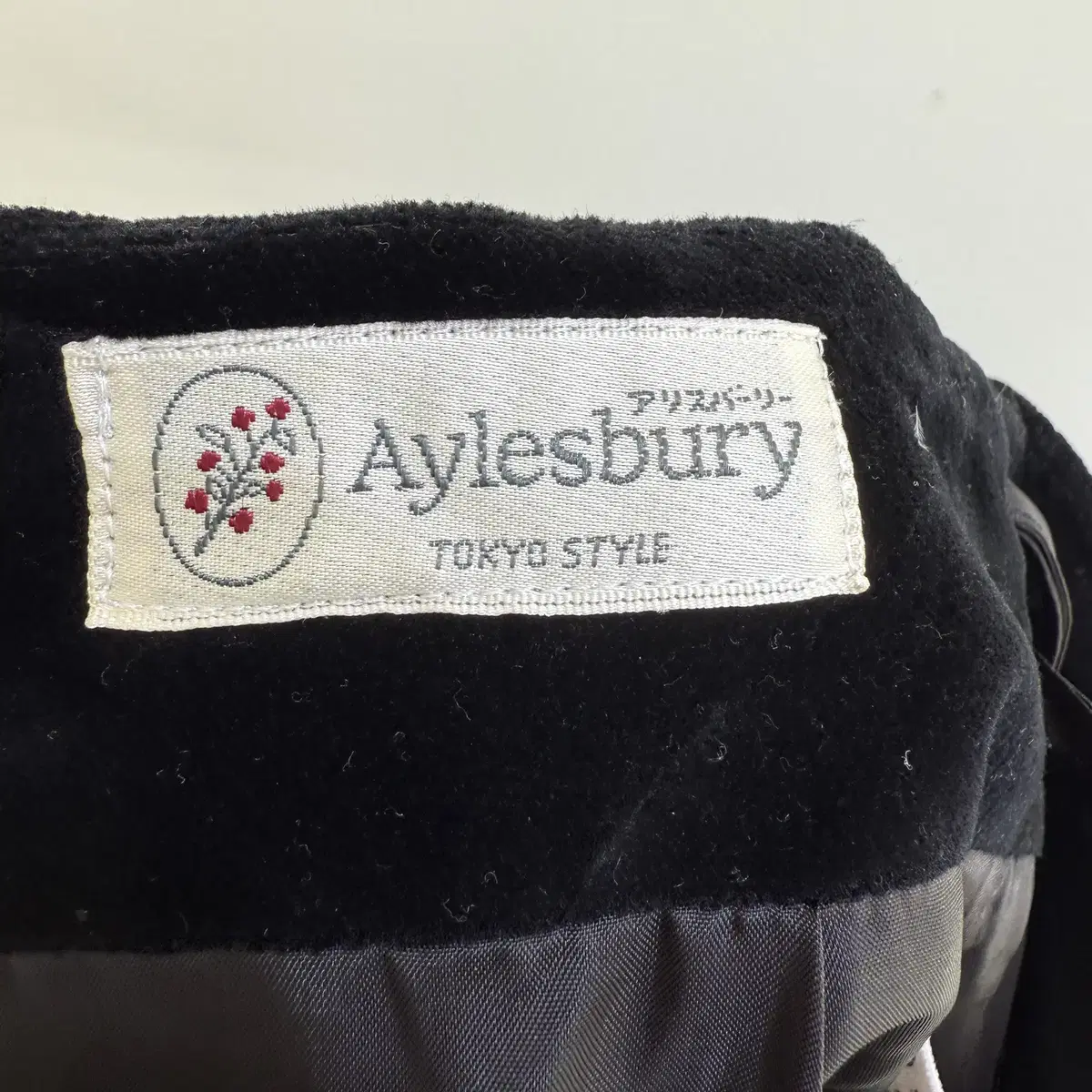 AYLESBURY 벨벳 스커트