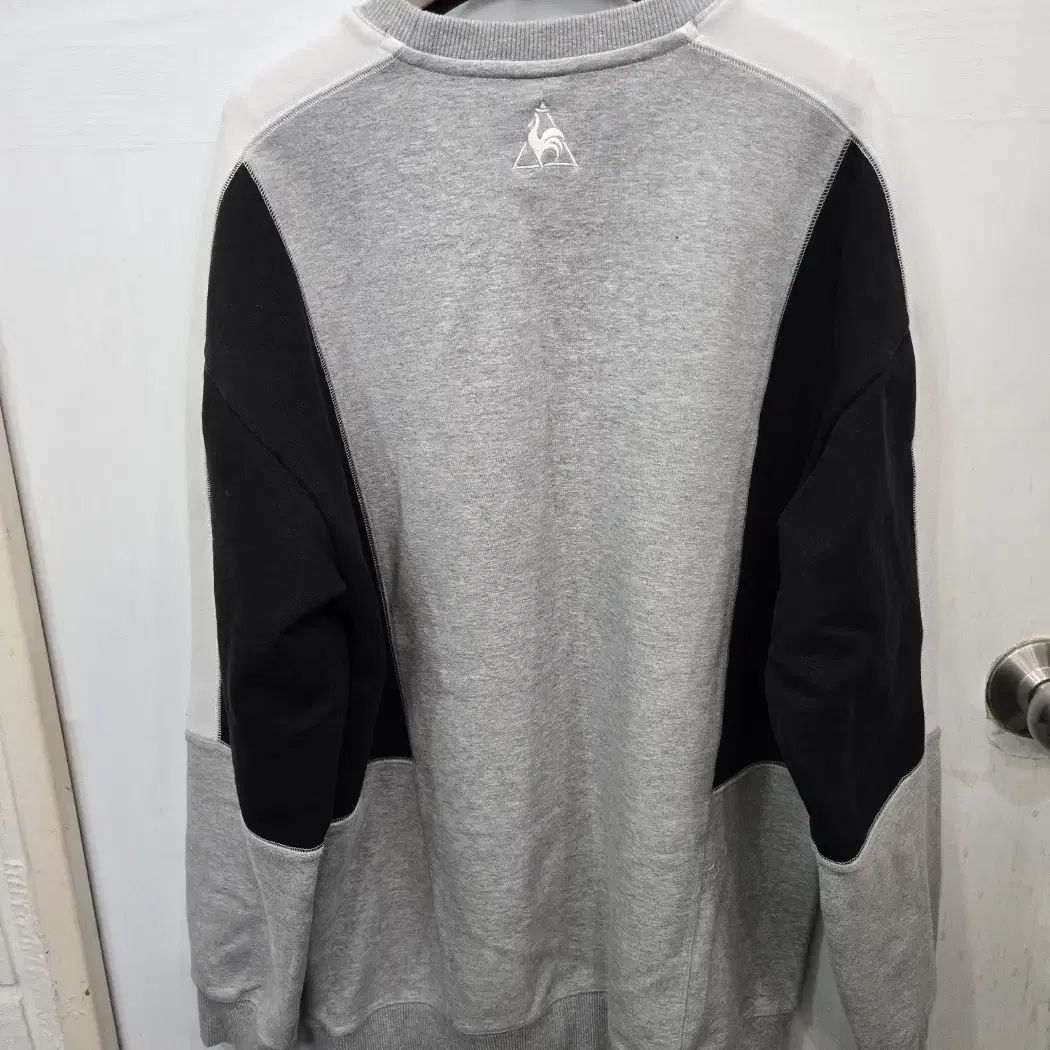 105,XL )) le coq sportif 르꼬끄 맨투맨! 이쁜디자인