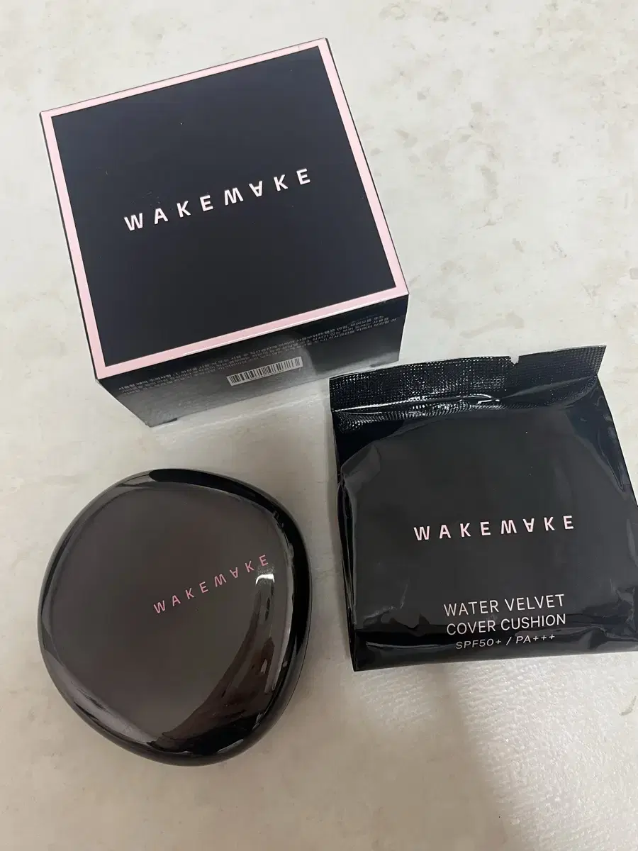 Wake Make Water Velvet (Case + Refill) WTS