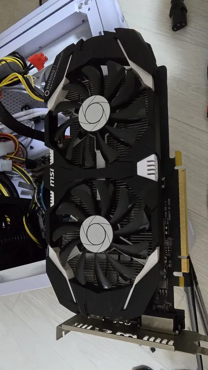 지포스 1060(msi) 3G(정품/중고)