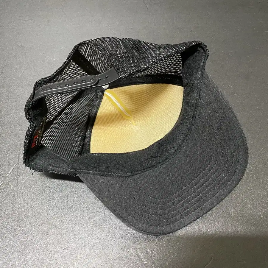 otto vintage trucker cap