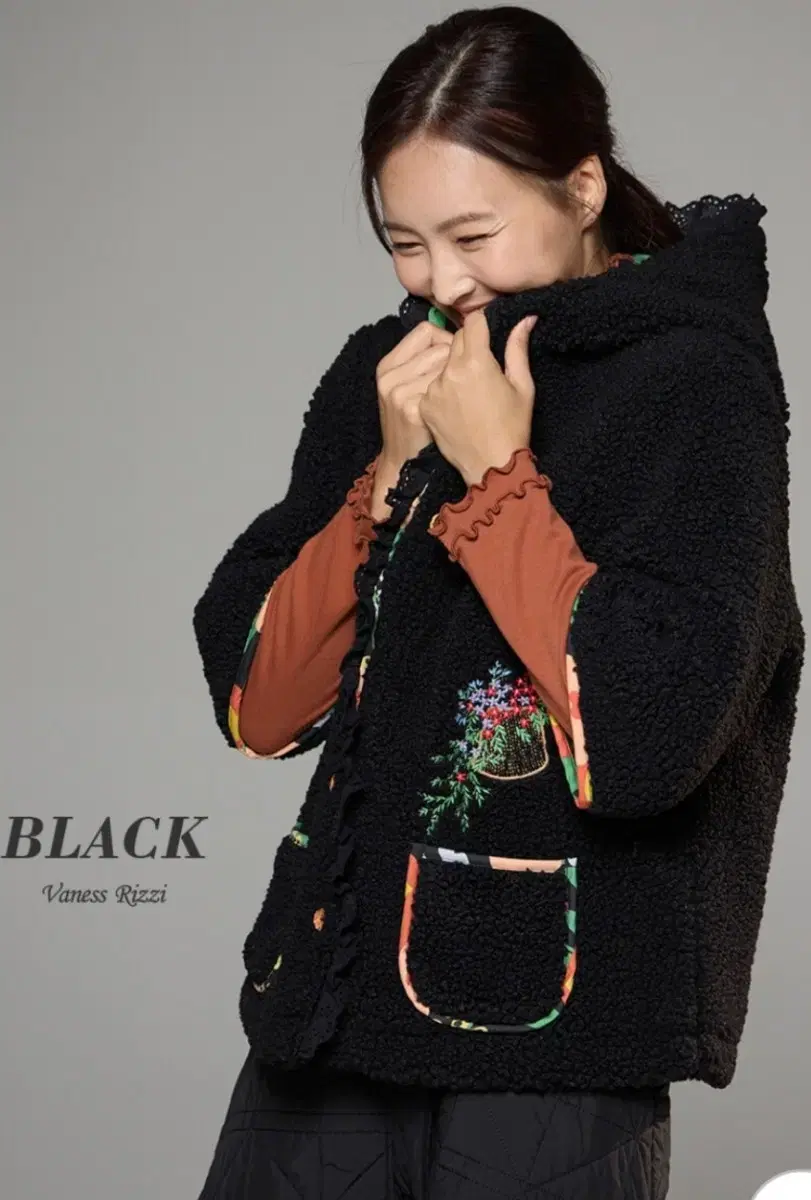 바네사리찌 24FW 뽀글이 안감누빔 쟈켓 55