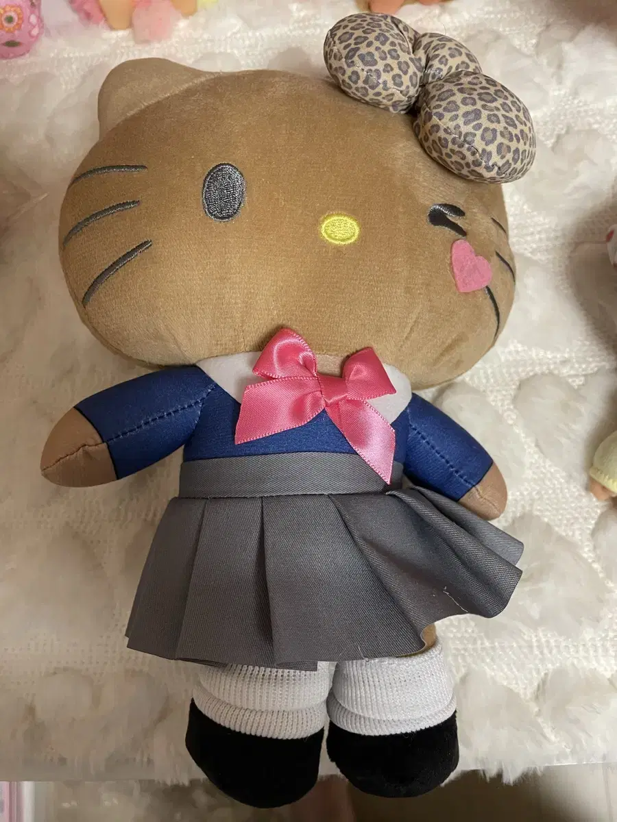 Sanrio Kogal Tanning Kitty School Uniform Kitty Doll Keyring Big Size