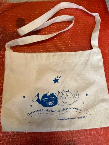 안아주고 싶은 남자 1위로 위협받고 있습니다. 사코슈 다카이치