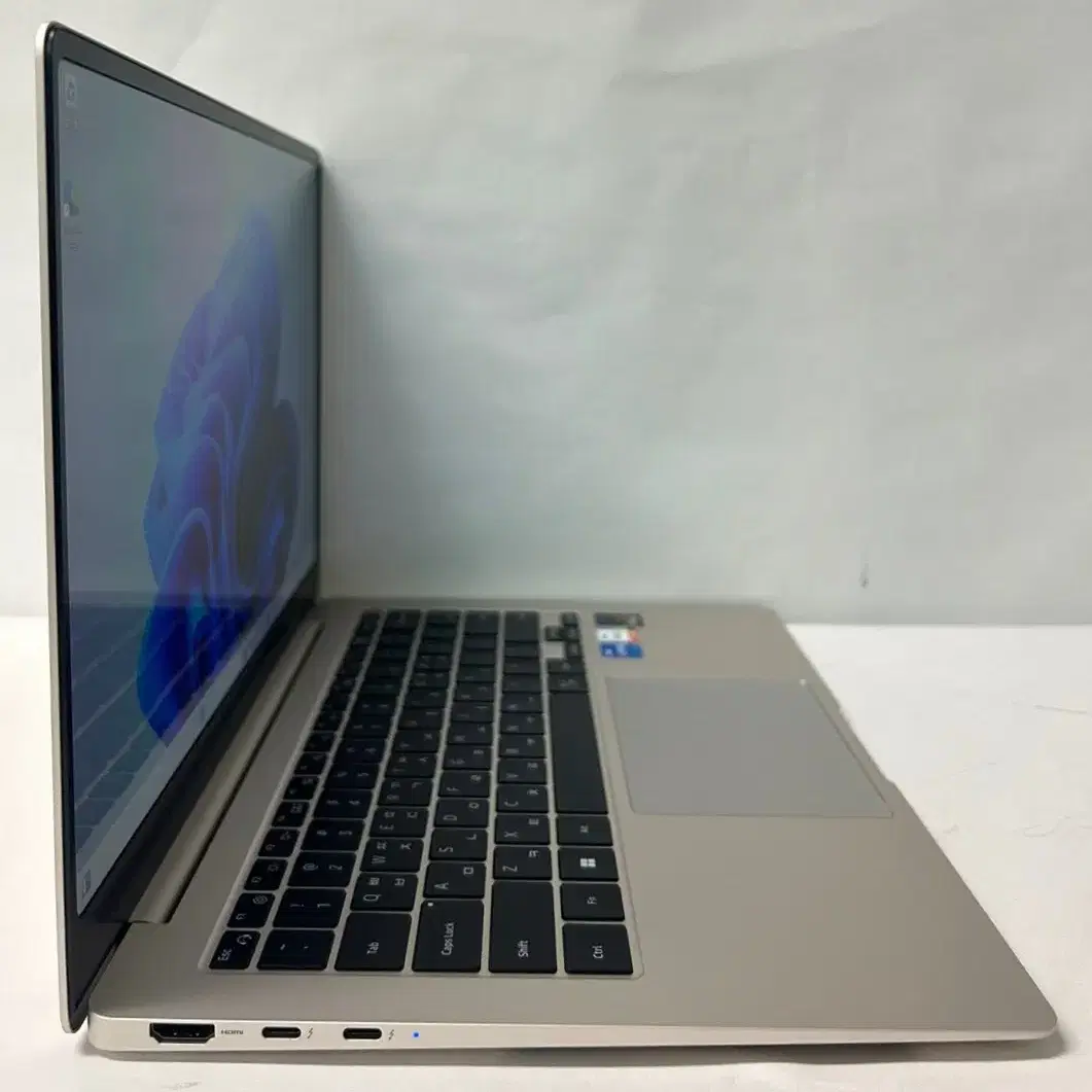 삼성 갤럭시북3 프로 14인치 NT940XFT i5 16GB 256GB